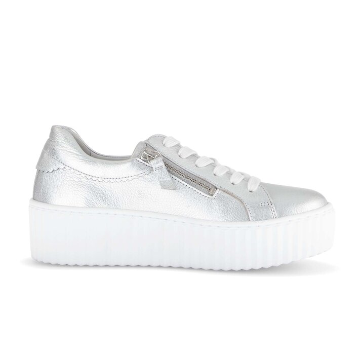 Sneaker low silver #1