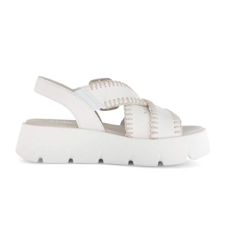 Platåsandaler creme #1