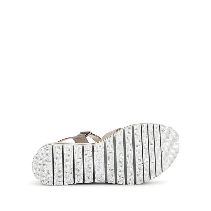 Sandalo con plateau beige #4