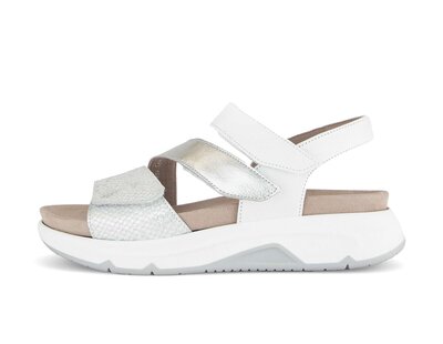 Sandale met plateauzool wit