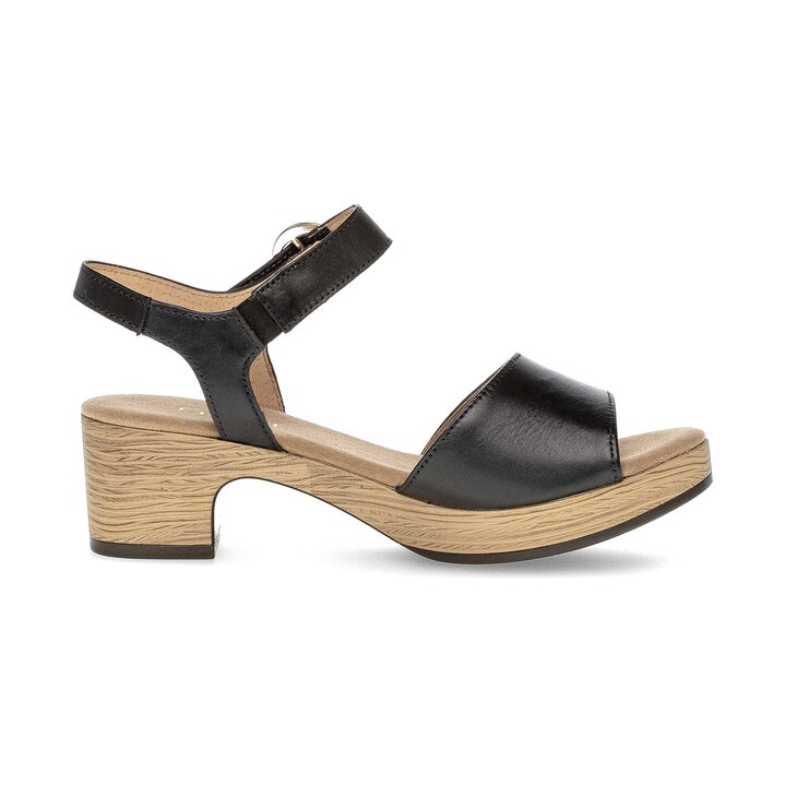 Sandalo con plateau nero #1