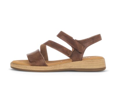 Sandal met riempjes bruin