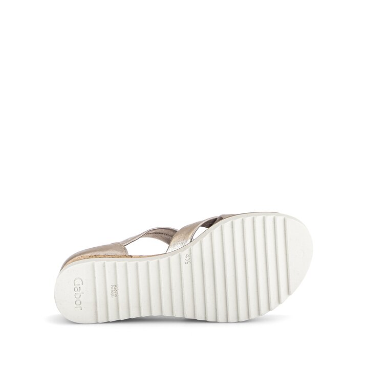 Platåsandaler guld #4