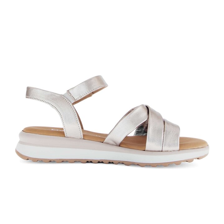 Sandalo con cinturino oro #1