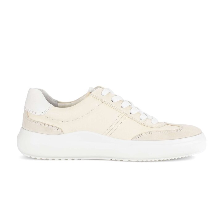 Sneaker low creme #1