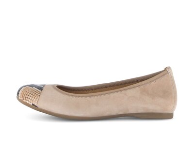 Eleganter Ballerina beige
