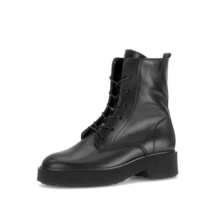 Stivaletto stringato nero #2
