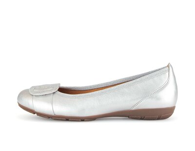 Sportliche Ballerina silber