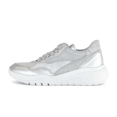 Lage sneaker zilver
