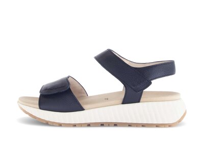 Riemchensandale blau