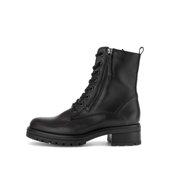 Stivaletto stringato nero #0