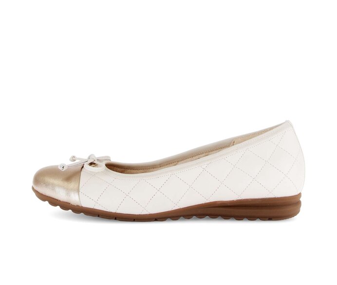 Sportliche Ballerina beige #0