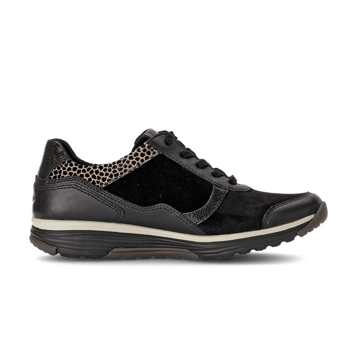 Sneaker low schwarz #1