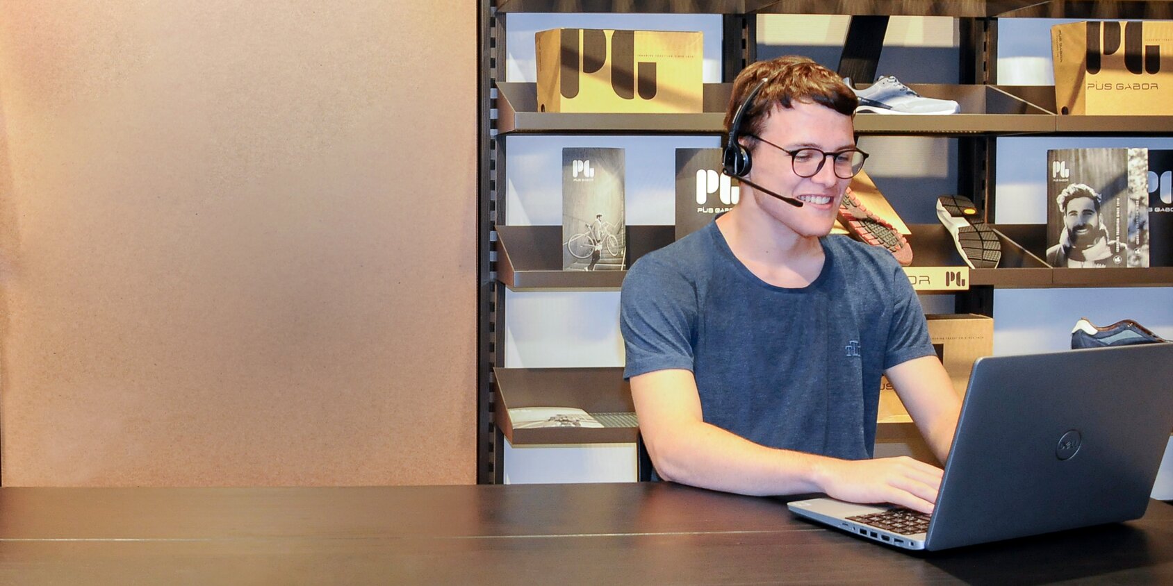 Gabor | Ausbildung | Kaufleute im E-Commerce | © Gabor Shoes GmbH, Rosenheim Gabor | Ausbildung | Kaufleute im E-Commerce | © Gabor Shoes GmbH, Rosenheim