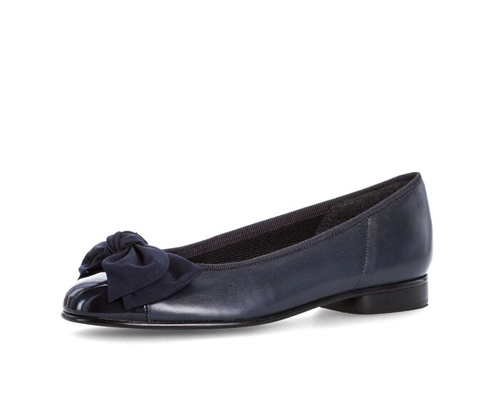 Ballerina elegante blu #2 Ballerina elegante blu #2