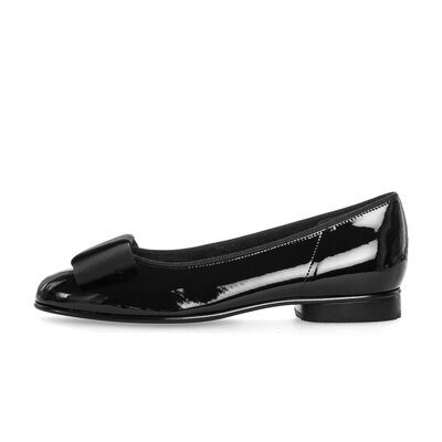 Ballerina elegante nero