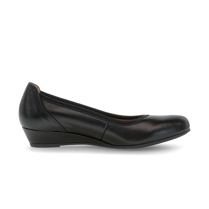 Keilpumps schwarz #1