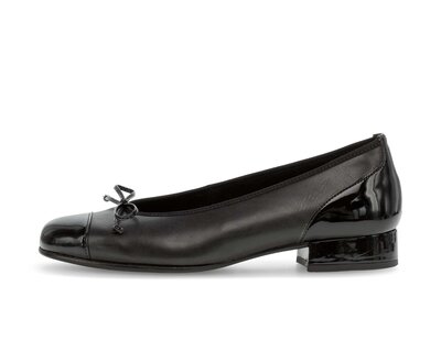 Ballerina elegante nero